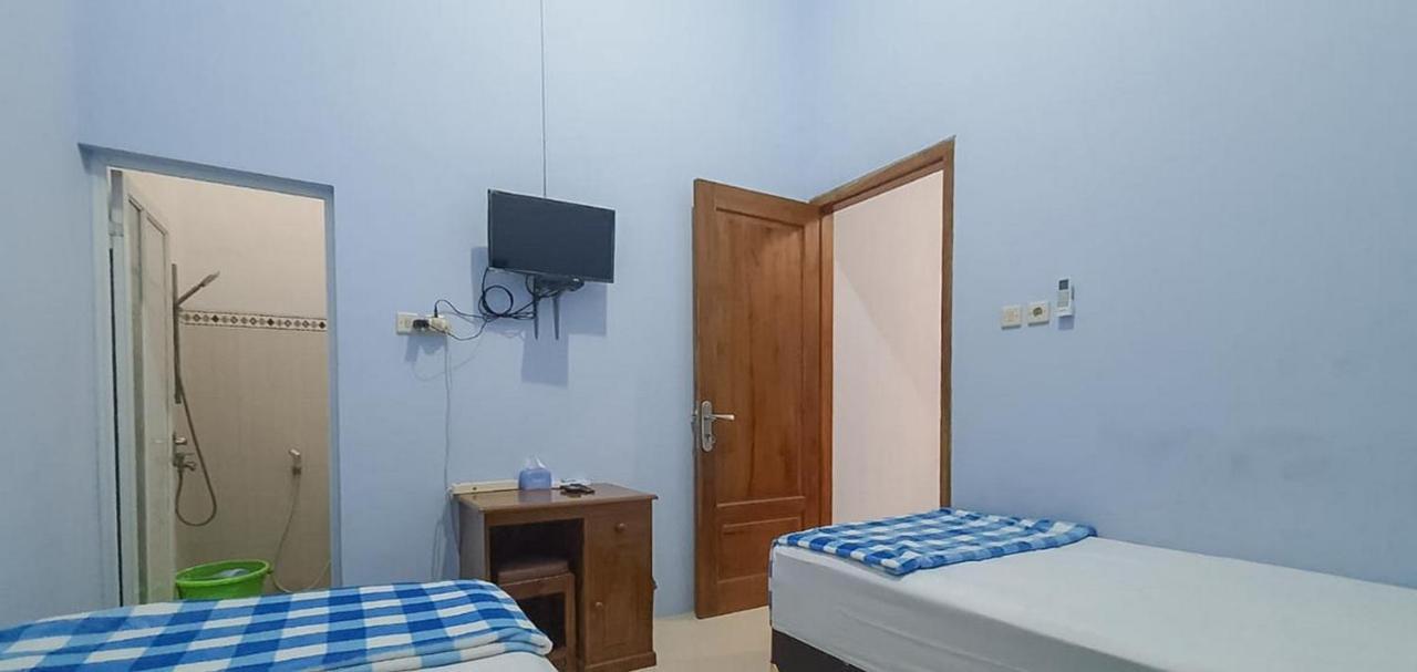 Griya Mbak Tafik Syariah Otel Gendingan Dış mekan fotoğraf